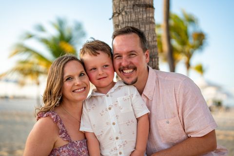 Keith Kelly with his family